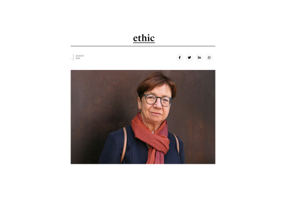 «Vivimos una época en que lo privado se ha hecho público»